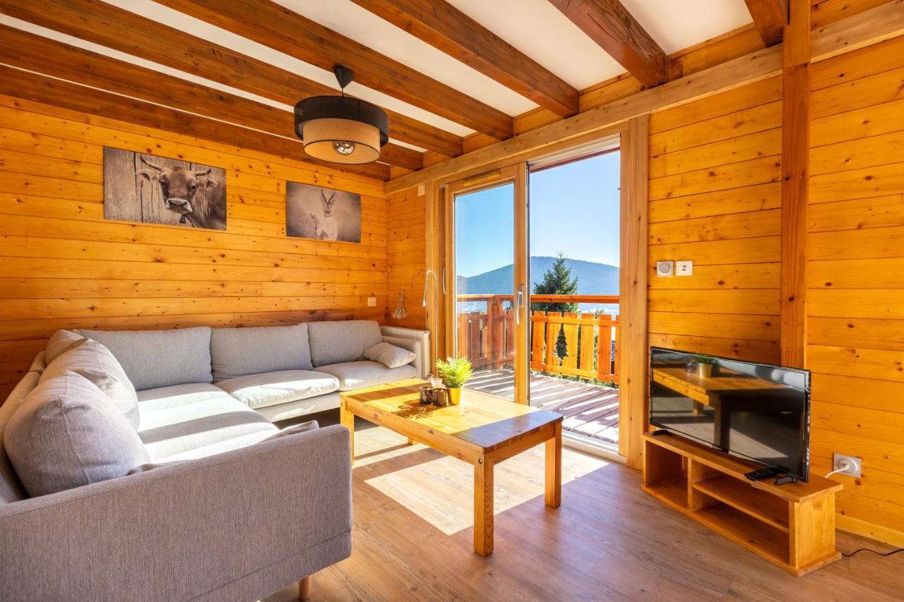 Chalet Les Tilleuls - Jolie Vue Montagne Et Lac 莱桑格勒 外观 照片