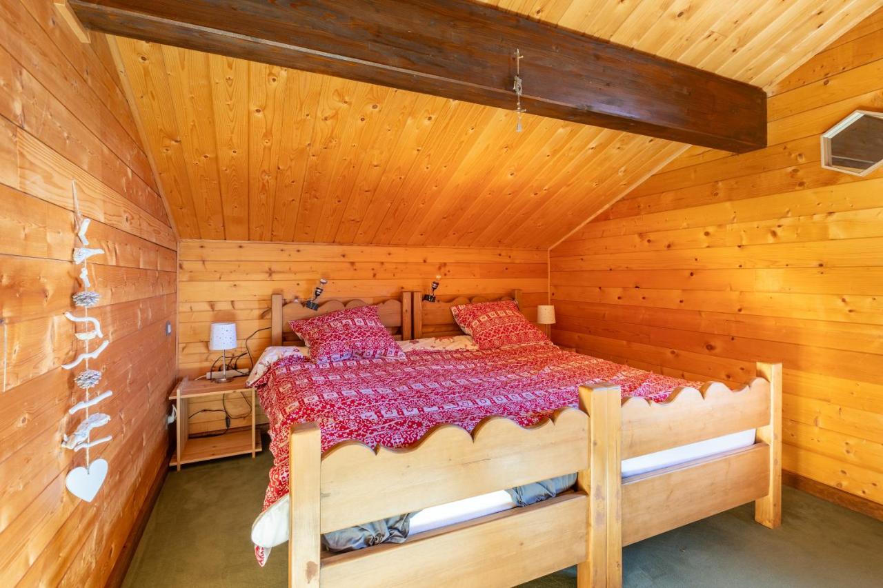Chalet Les Tilleuls - Jolie Vue Montagne Et Lac 莱桑格勒 外观 照片